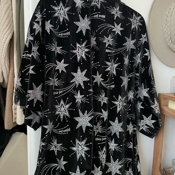 VICTORIA SECRET ROBE - Picture 2 of 4